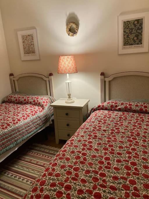 Elegante Apartamento En Escarrilla Con Vistas Al Valle Екстериор снимка